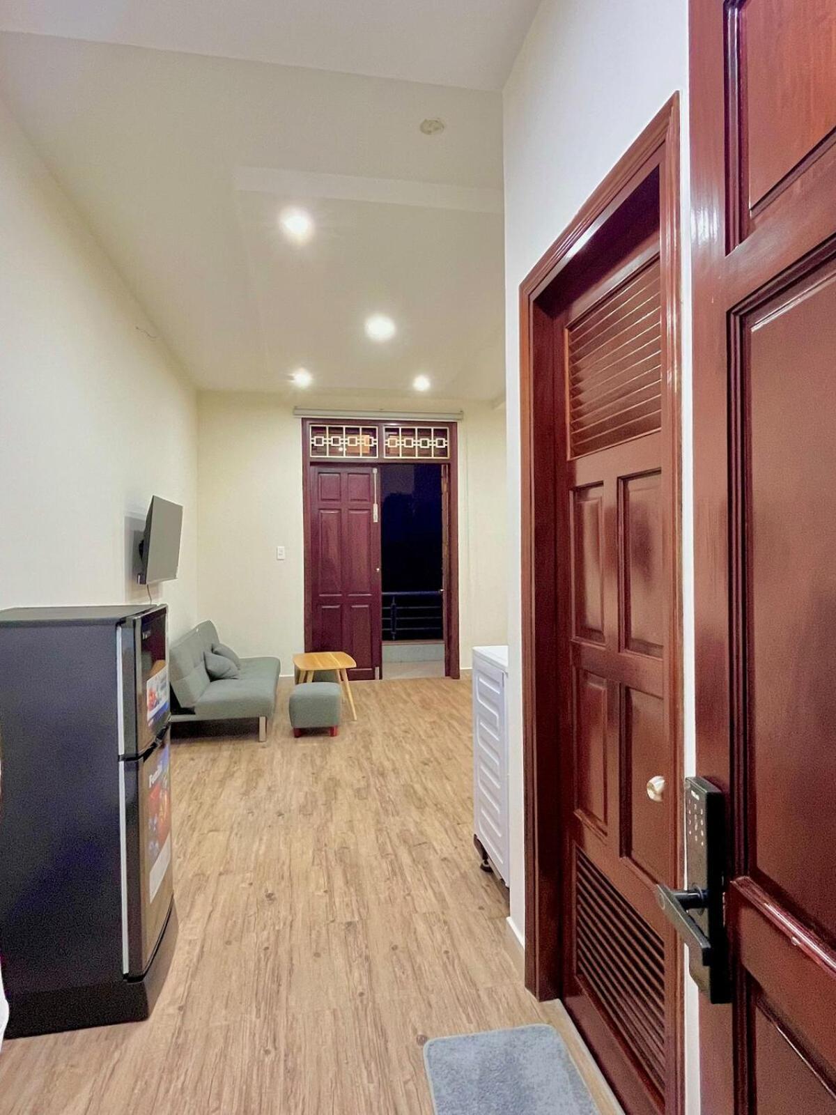 Spacious With A Large Balcony In Thao Dien 2 *